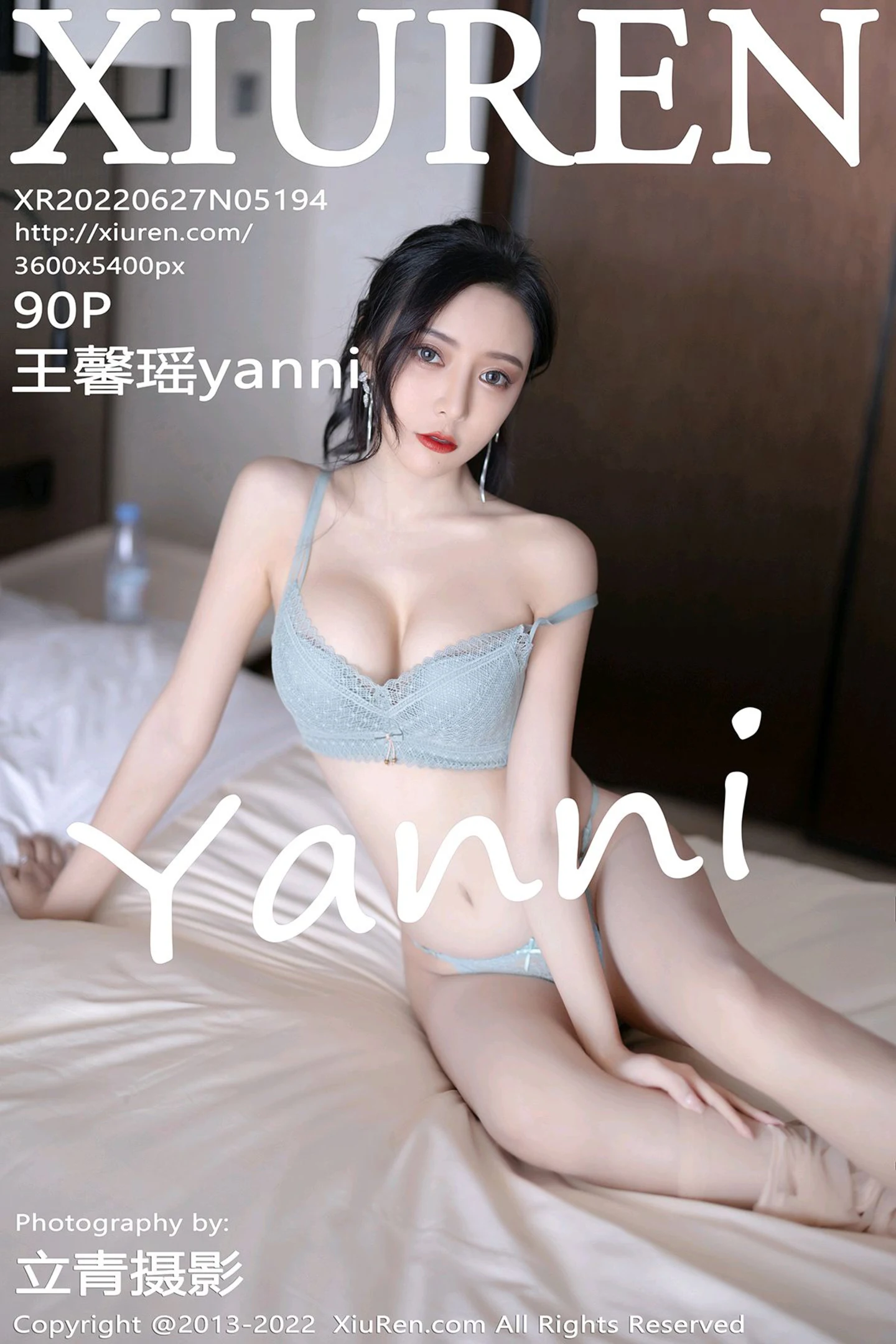 [XiuRen秀人网]No.5194_女神王馨瑶yanni厦门旅拍脱紧身连衣裙露灰色蕾丝内衣诱惑写真90P-秀人网 - XiuRen.Xyz